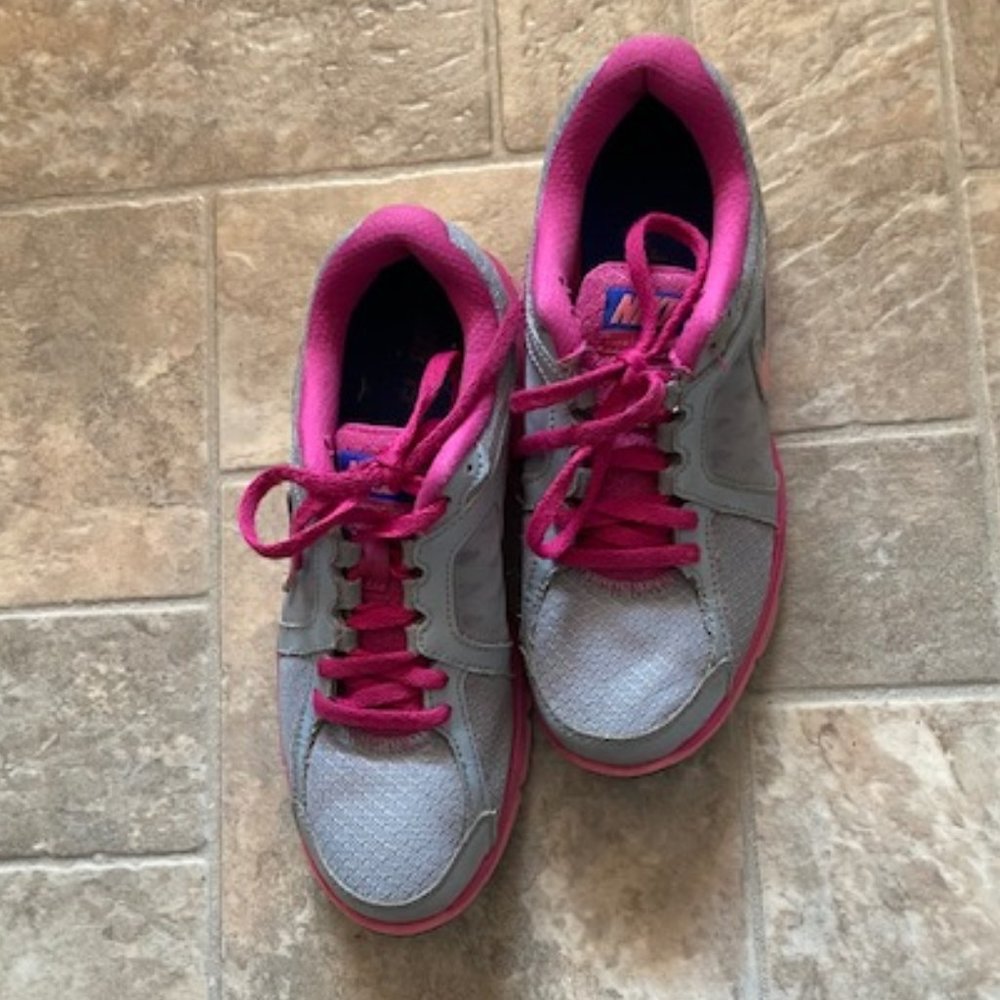 Nike Dual Fusion Run Runners Sneakers Ladies Size 7